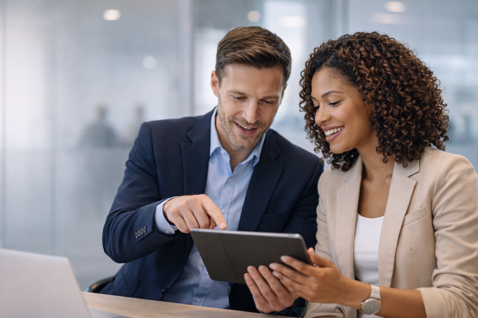 Travaro partnerships